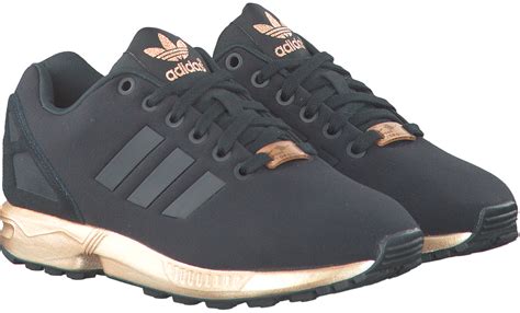 adidas zwart goud paars|adidas zwarte schoenen.